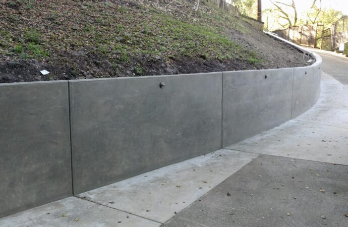 Concrete Retaining Walls, Palm Beach Pro Concrete Contractors